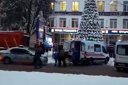 Умерла пострадавшая при стрельбе в московском МФЦ школьница