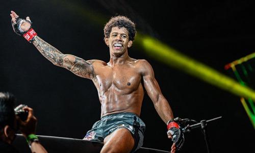 Чемпион One FC сделал заявление о третьем бое с казахстанцем за титул