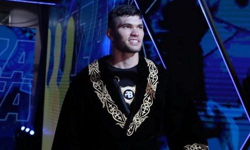 Али Ахмедов вернулся к тренировкам после завоевания титулов WBC и IBF