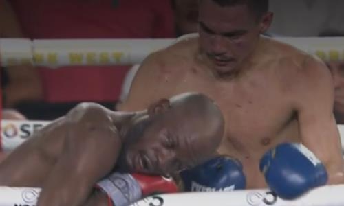 Видео зверского нокаута в бою Тима Цзю за титул чемпиона WBO