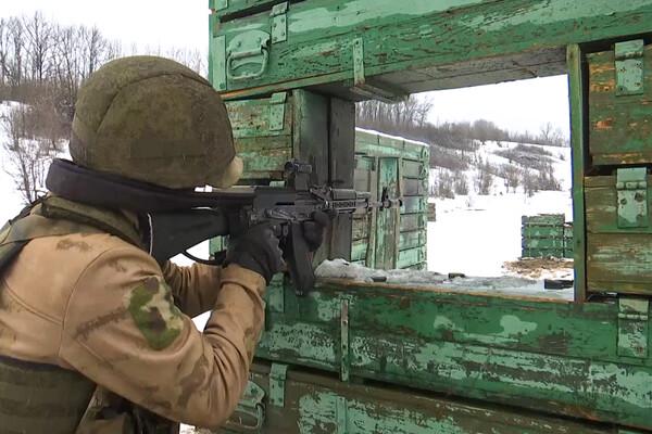 Пригожин рассказал, что над администрацией Артемовска поднят флаг РФ в память о Татарском