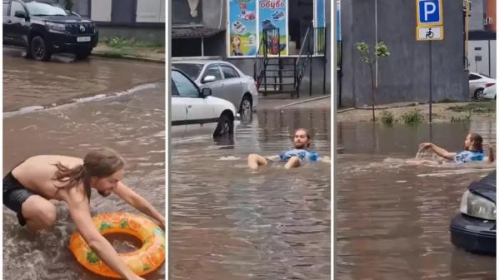 Видео с плавающим в луже жителем прокомментировал застройщик
                11 августа 2023, 10:02