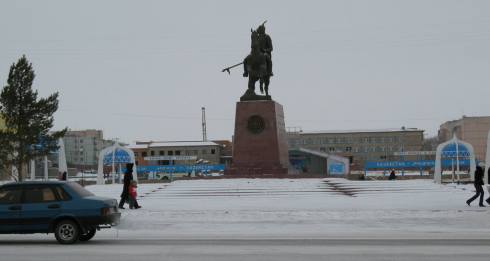 Перед Новым годом в Балхаше насмерть сбили 50-летнего мужчину