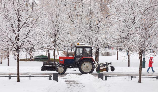 Эффективная уборка снега: советы и профессиональные услуги